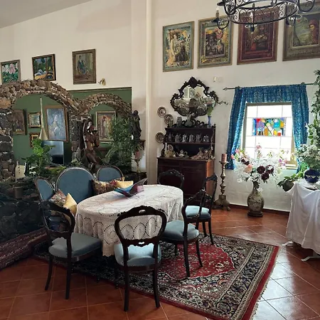 Castillo Antonia Executive With Heated Pool Villa