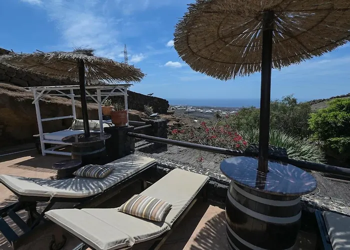Castillo Antonia Executive With Heated Pool Villa Tias