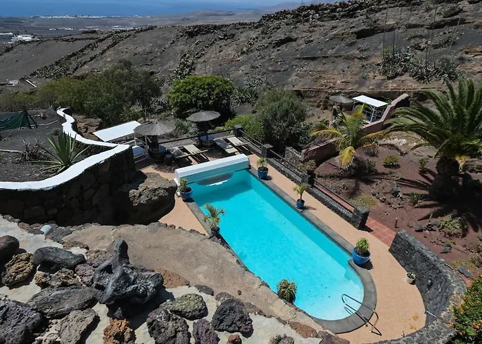Castillo Antonia Executive With Heated Pool Villa *